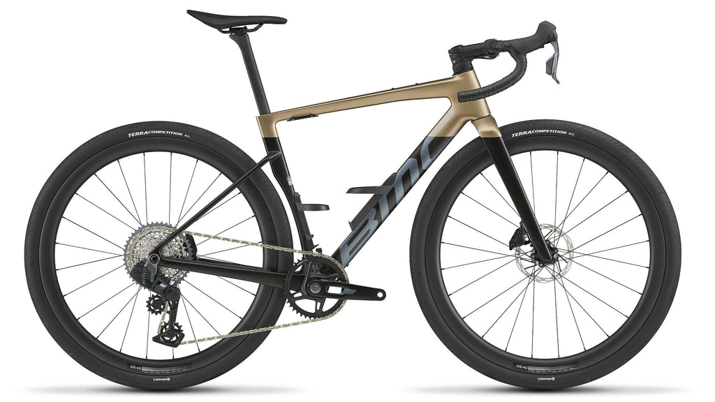 Kaius 01 THREE Moss Gold / Carbon – BMC Switzerland AG