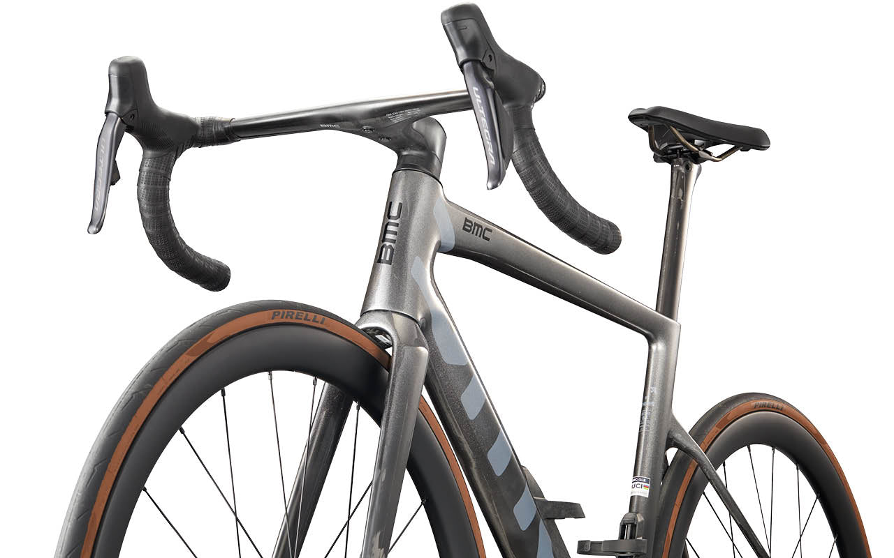 BMC Teammachine SLR01 THREE 2027 – dostępne w sklepie AkbiSport innovation image
