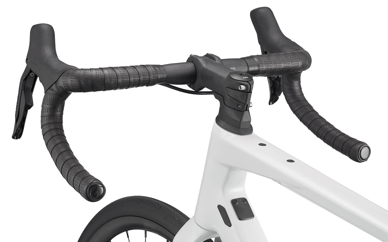 BMC Roadmachine TWO 2027 – dostępne w sklepie AkbiSport innovation image