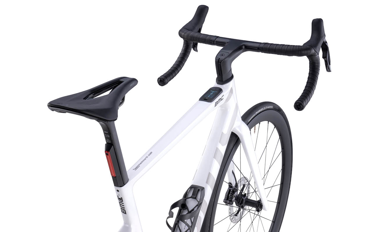 Teammachine 01 AMP TWO Metallic White – BMC Switzerland AG Teammachine 01 AMP TWO Metallic White – BMC Switzerland AG