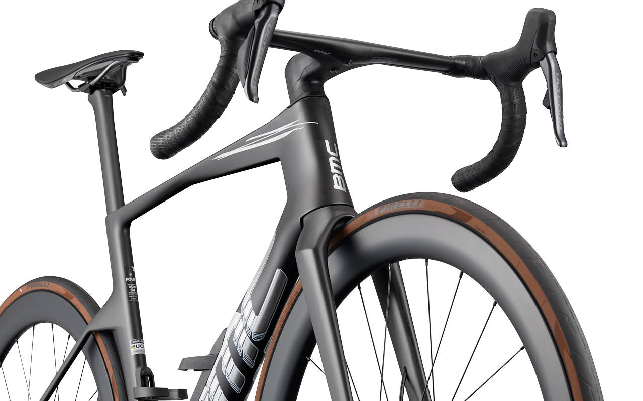 BMC Teammachine R 01 FOUR 2027 – dostępne w sklepie AkbiSport innovation image