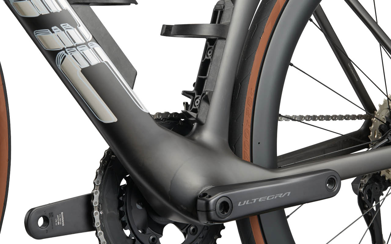 BMC Teammachine R 01 FOUR 2027 – dostępne w sklepie AkbiSport innovation image