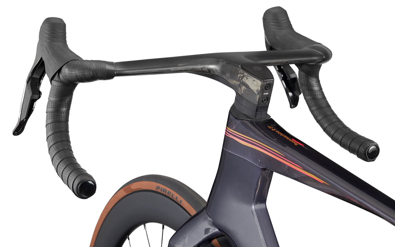 BMC Teammachine R 01 THREE 2027 – dostępne w sklepie AkbiSport innovation image
