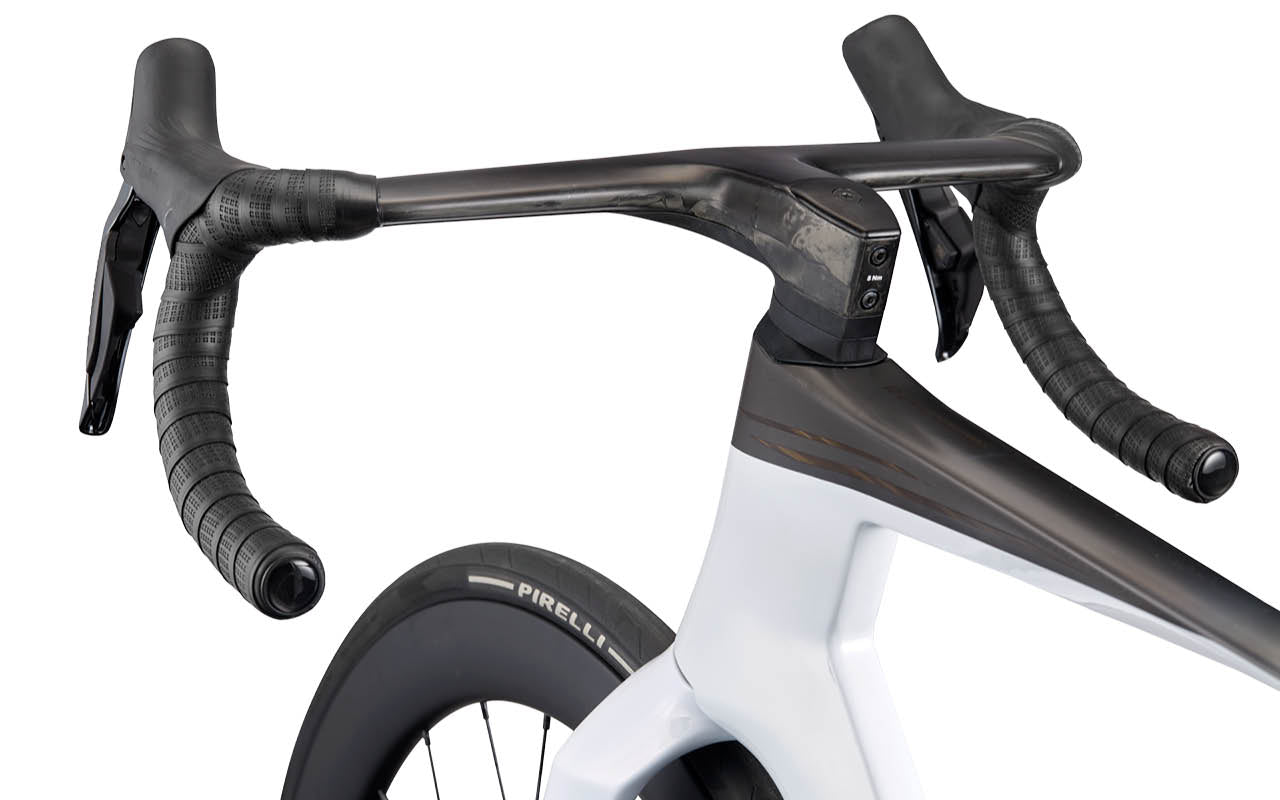 BMC Teammachine R 01 TWO 2027 – dostępne w sklepie AkbiSport innovation image
