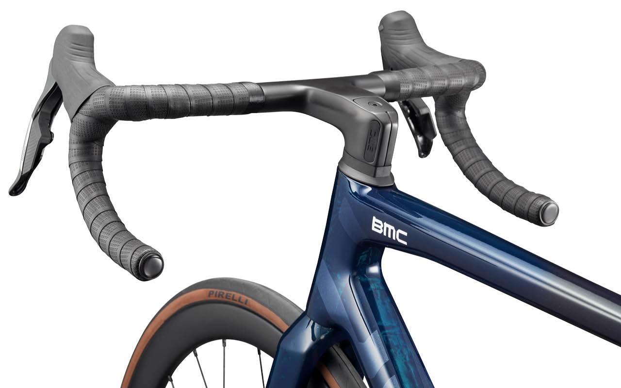 Teammachine SLR 01 FIVE Blue Glitter Carbon – BMC Switzerland AG