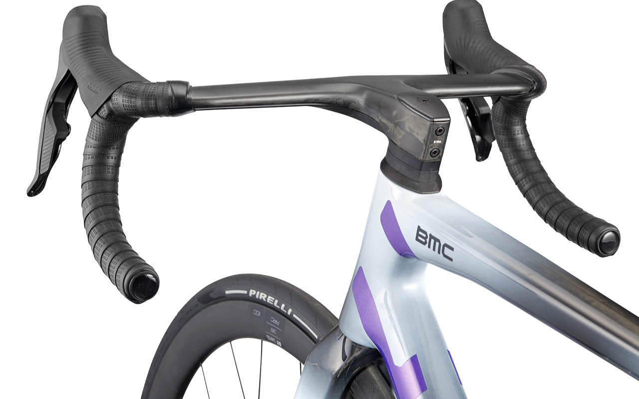 BMC Teammachine SLR01 ONE 2027 – dostępne w sklepie AkbiSport innovation image